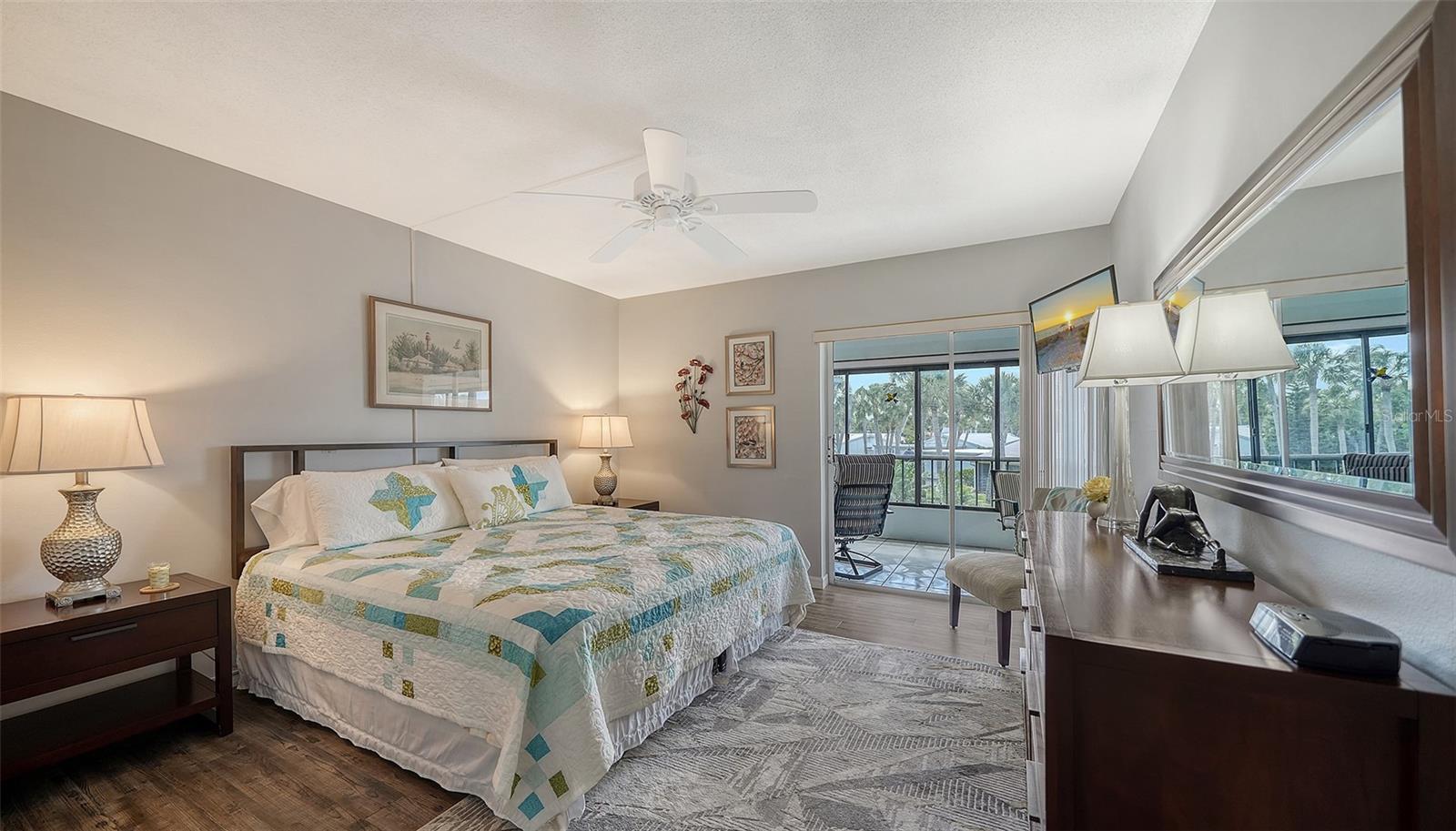 225 HOURGLASS WAY #202