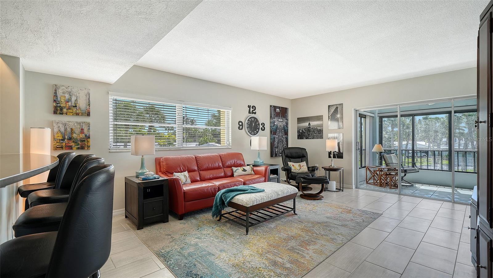 225 HOURGLASS WAY #202