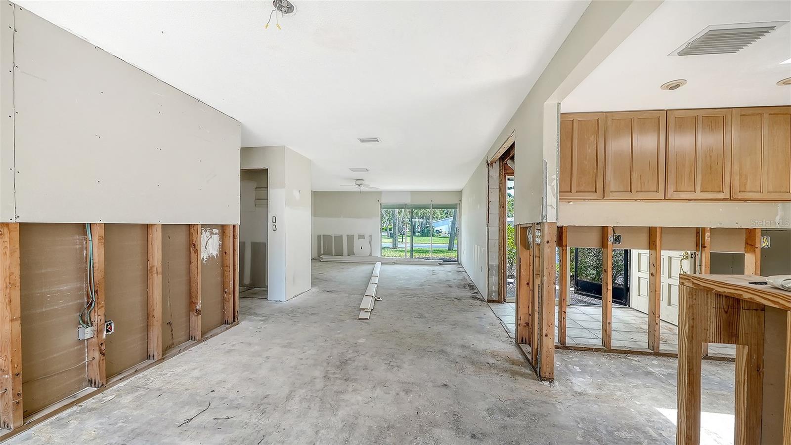 208 HOURGLASS WAY #V11