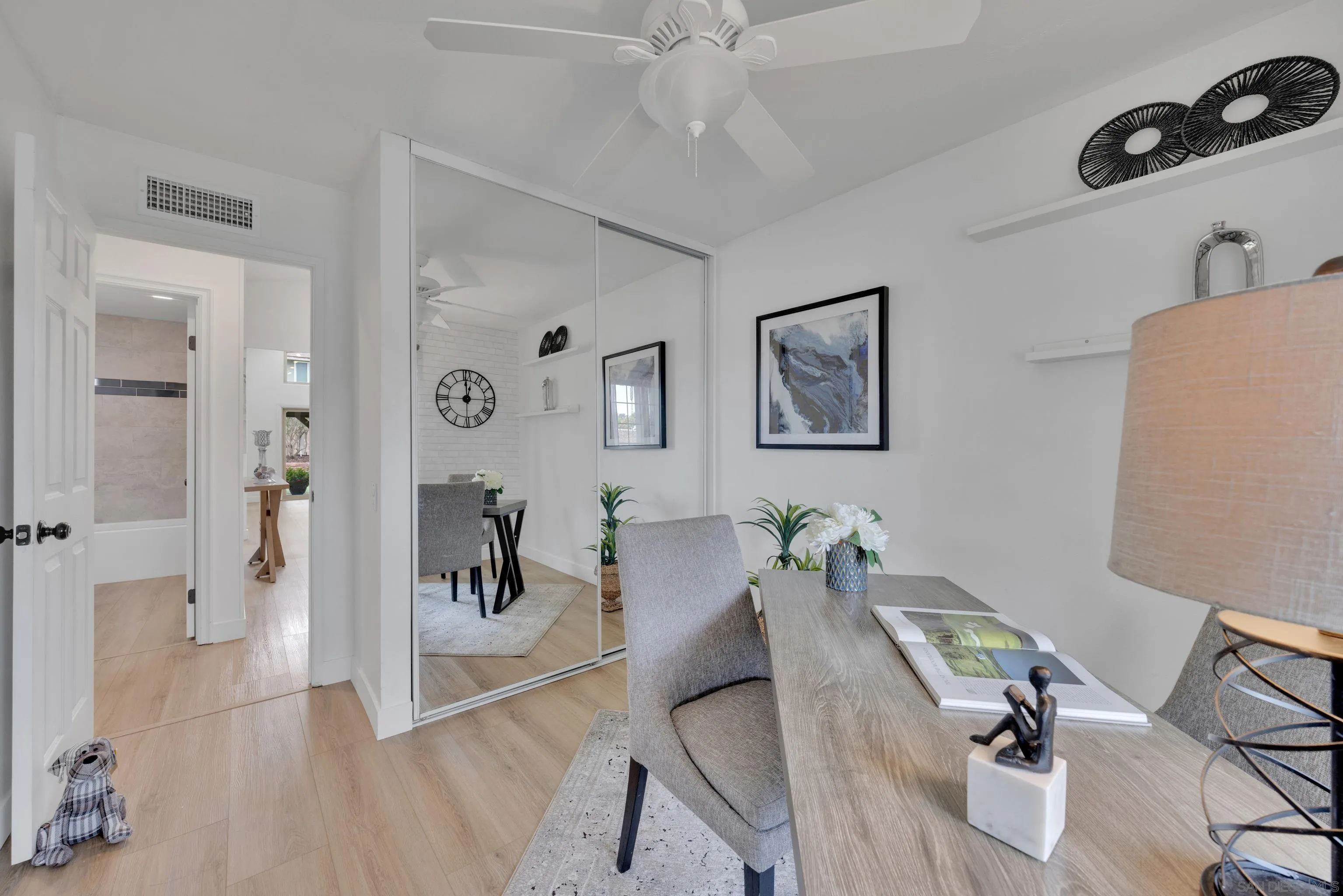 14318 Sandown Ct