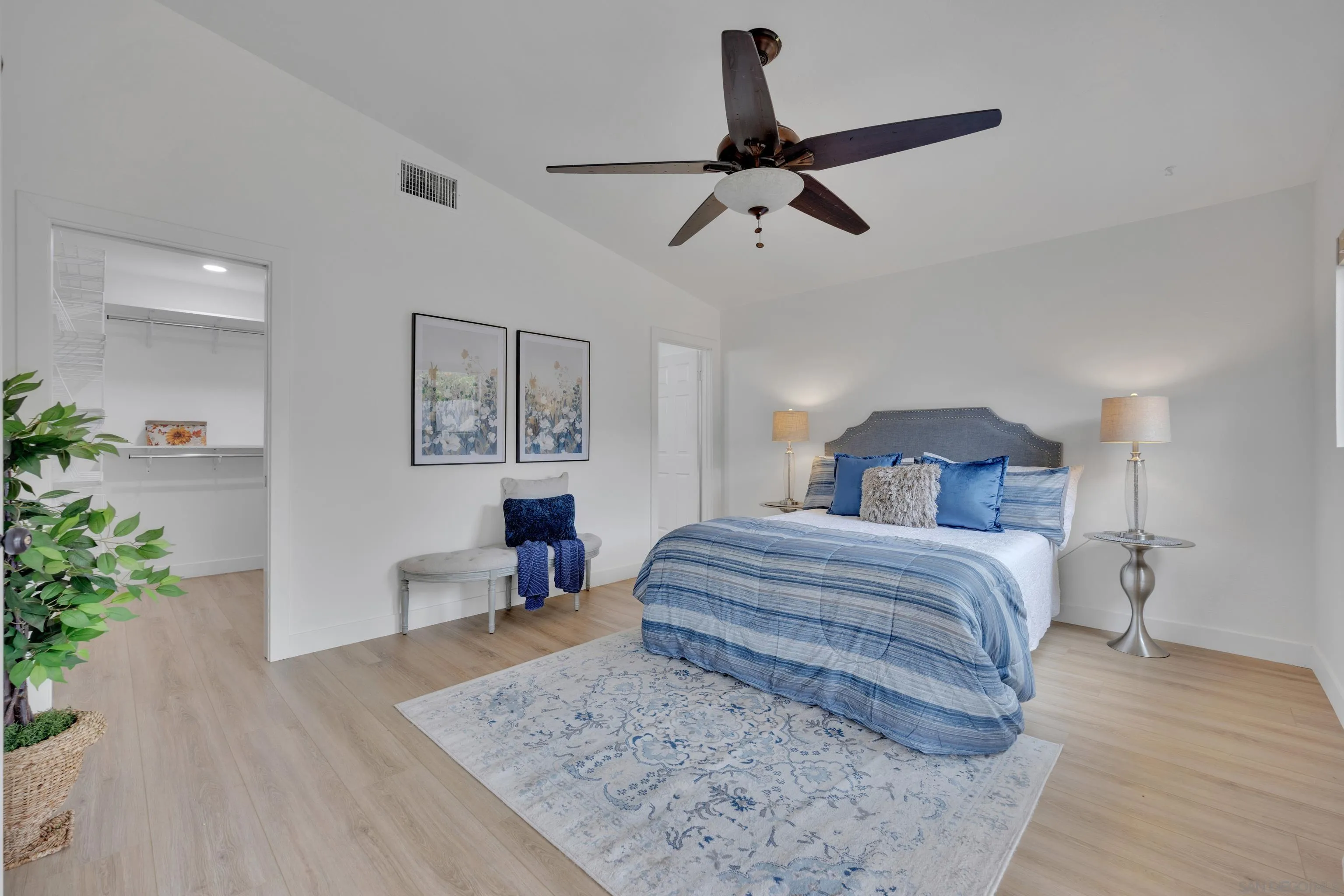 14318 Sandown Ct