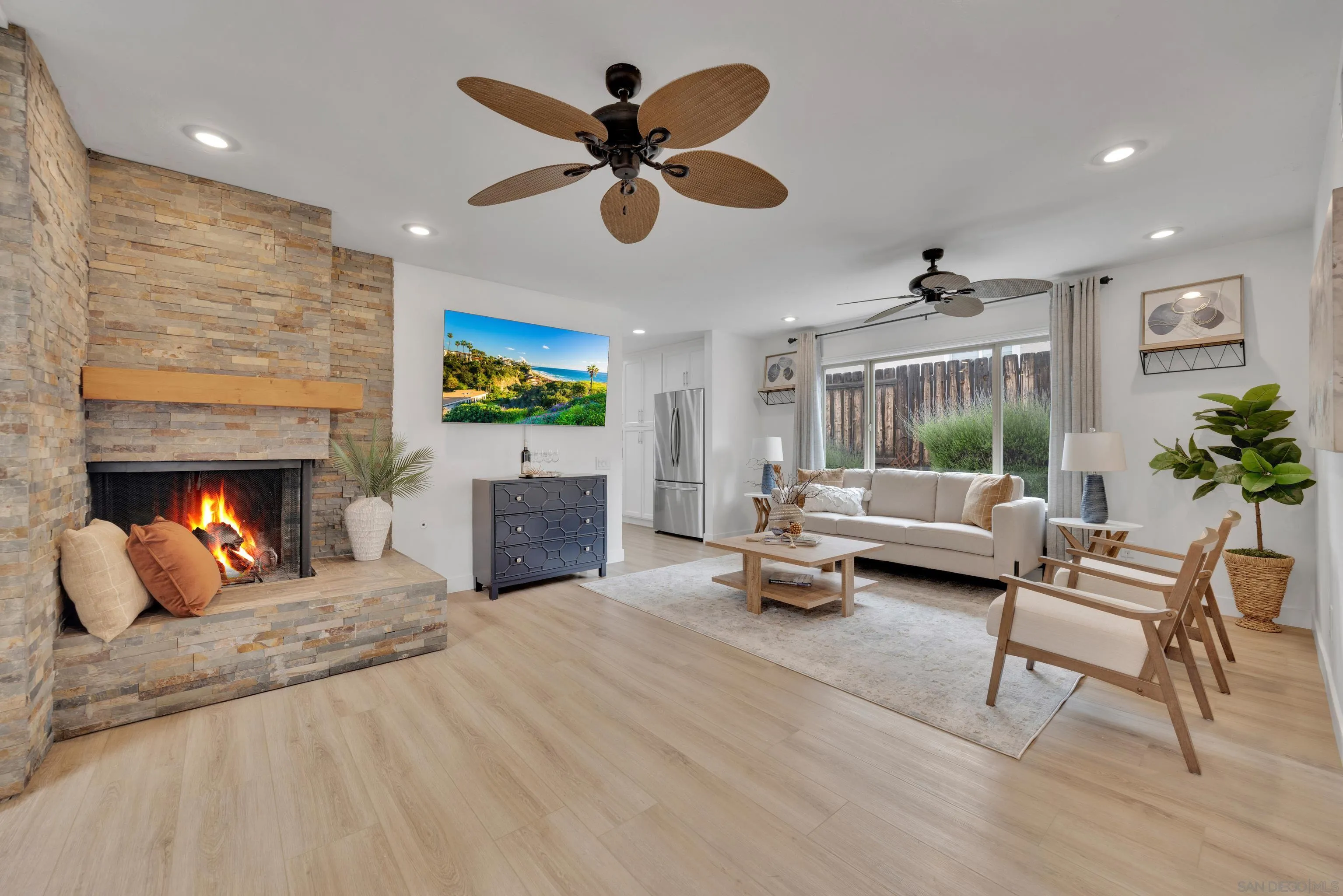 14318 Sandown Ct