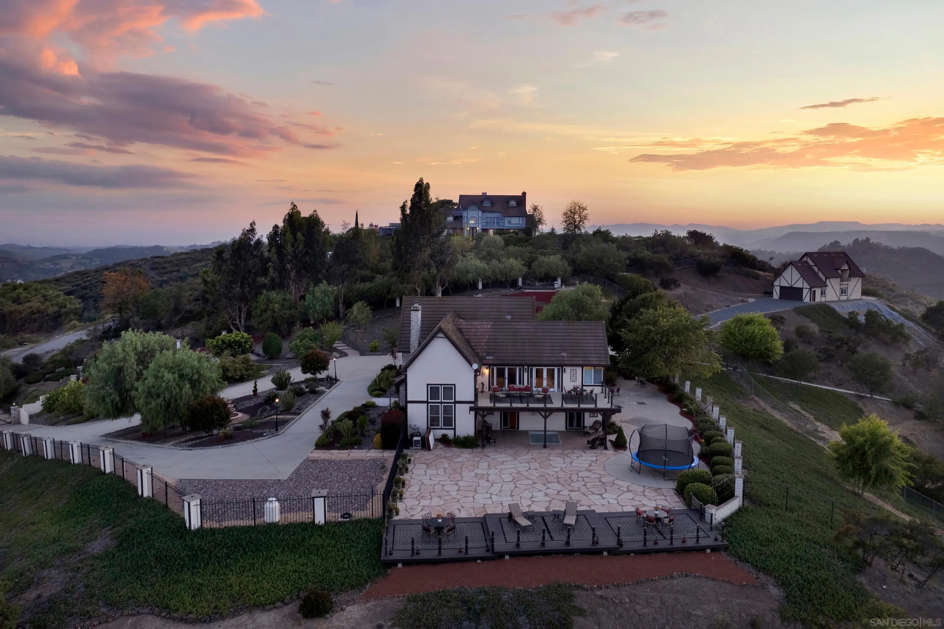 26780 Camino Seco