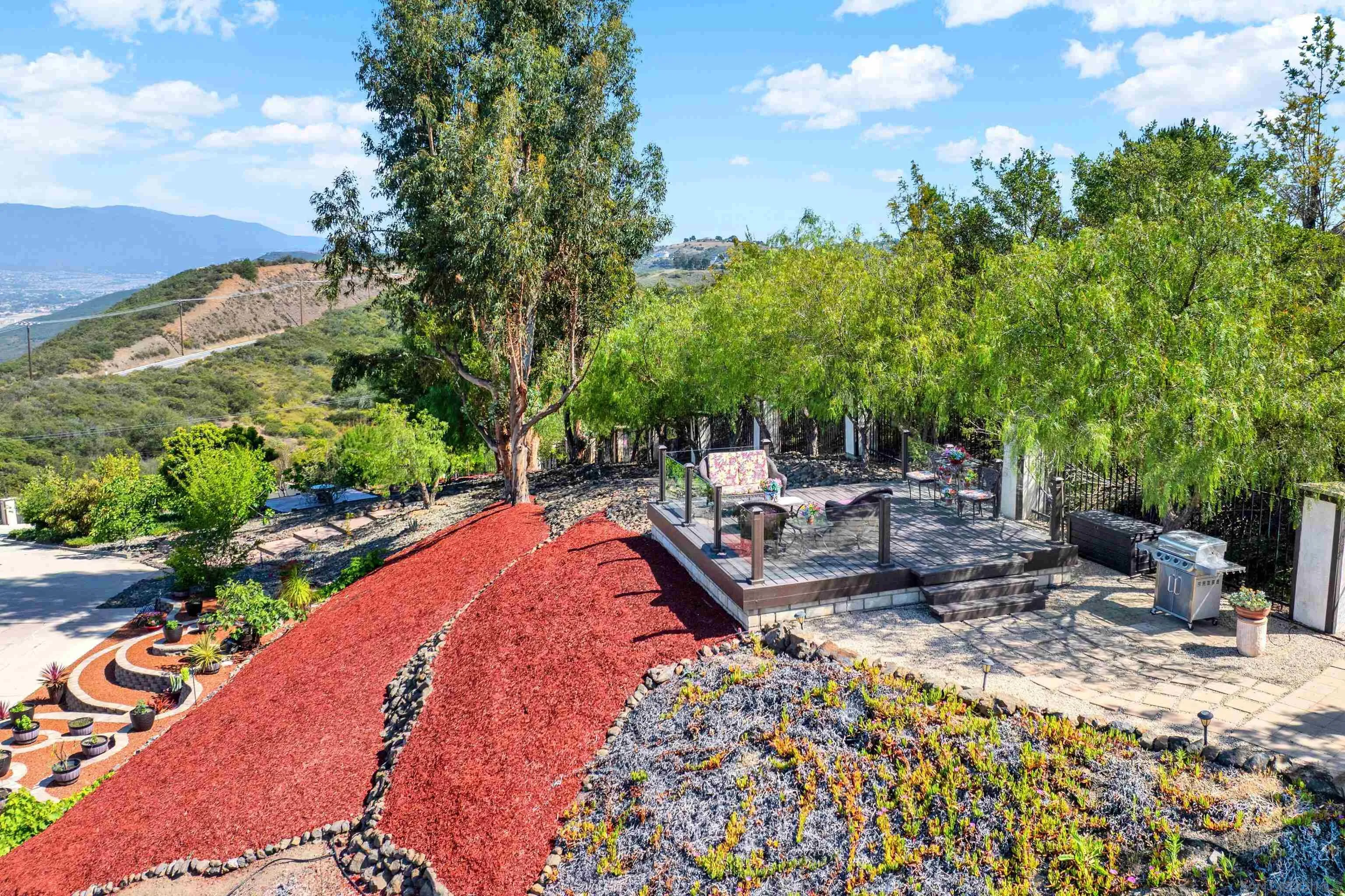 26780 Camino Seco