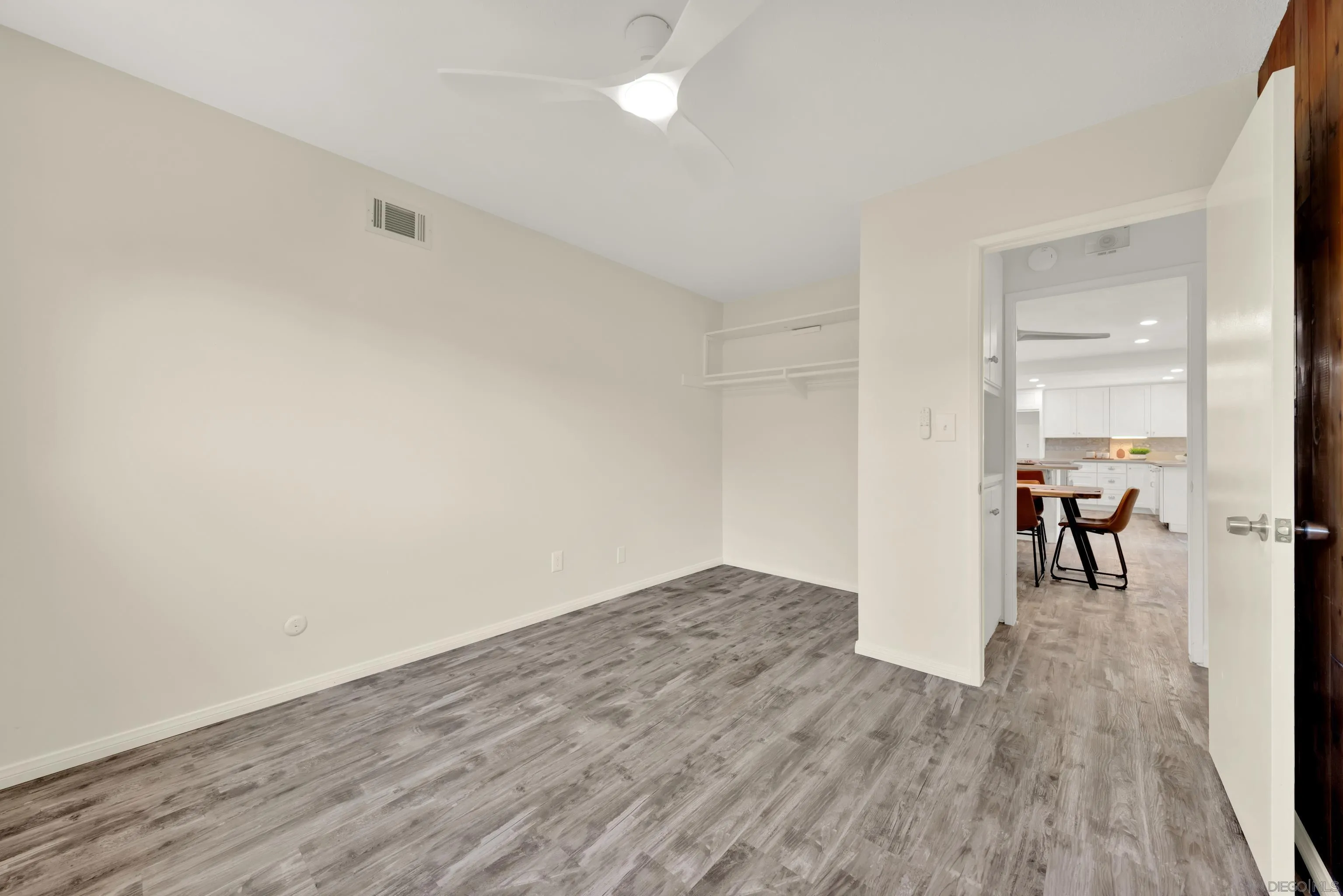 3437 Merrimac Ave