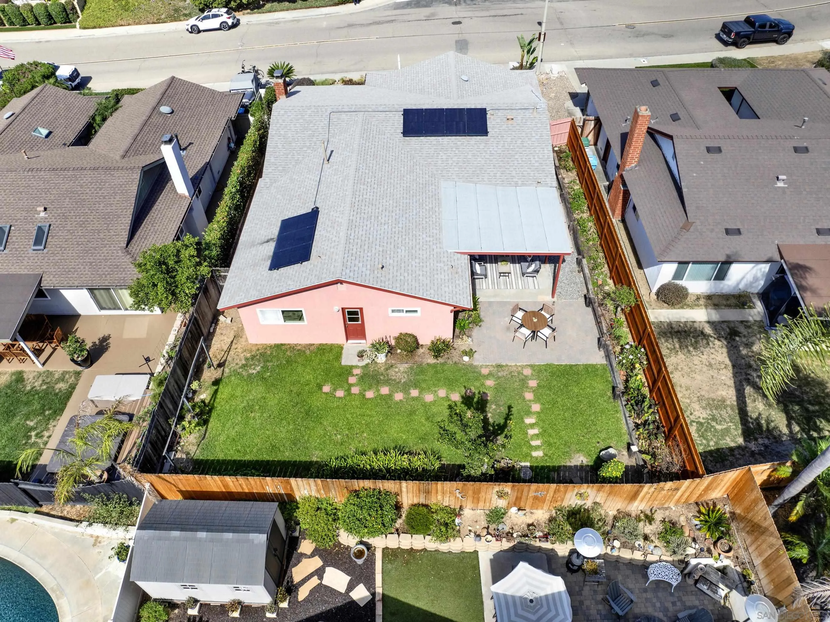 3437 Merrimac Ave