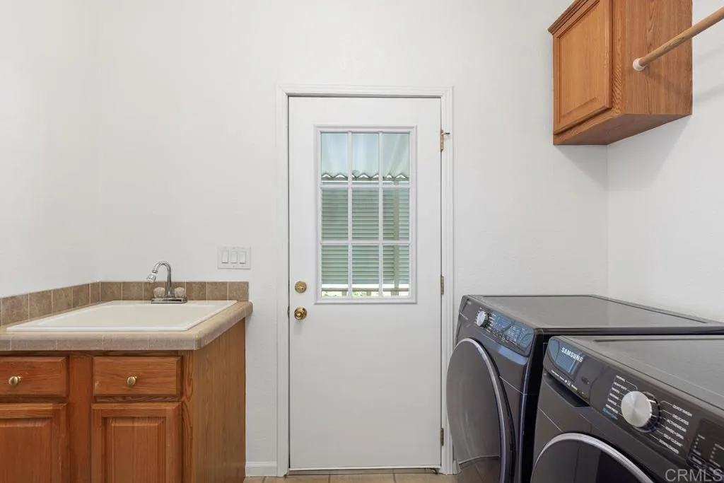 525 W El Norte Parkway Unit 70