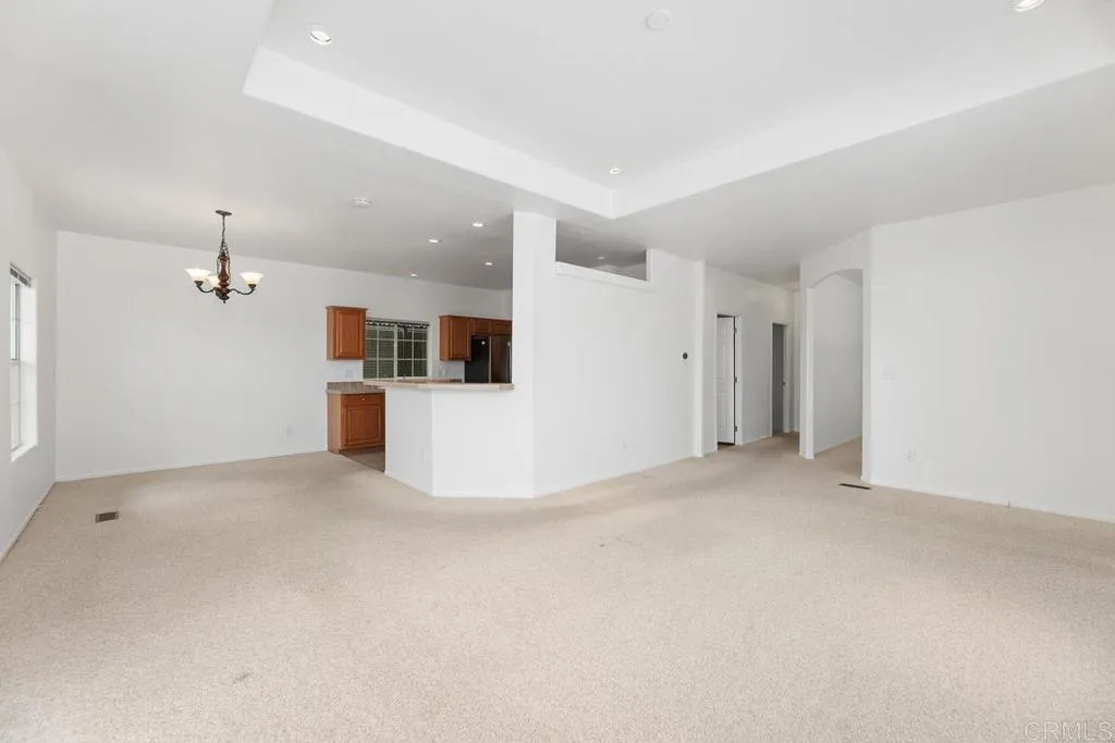 525 W El Norte Parkway Unit 70