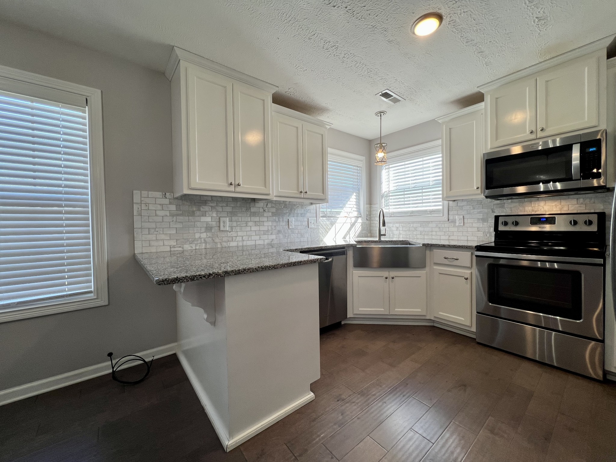 4855 Devers Rd
