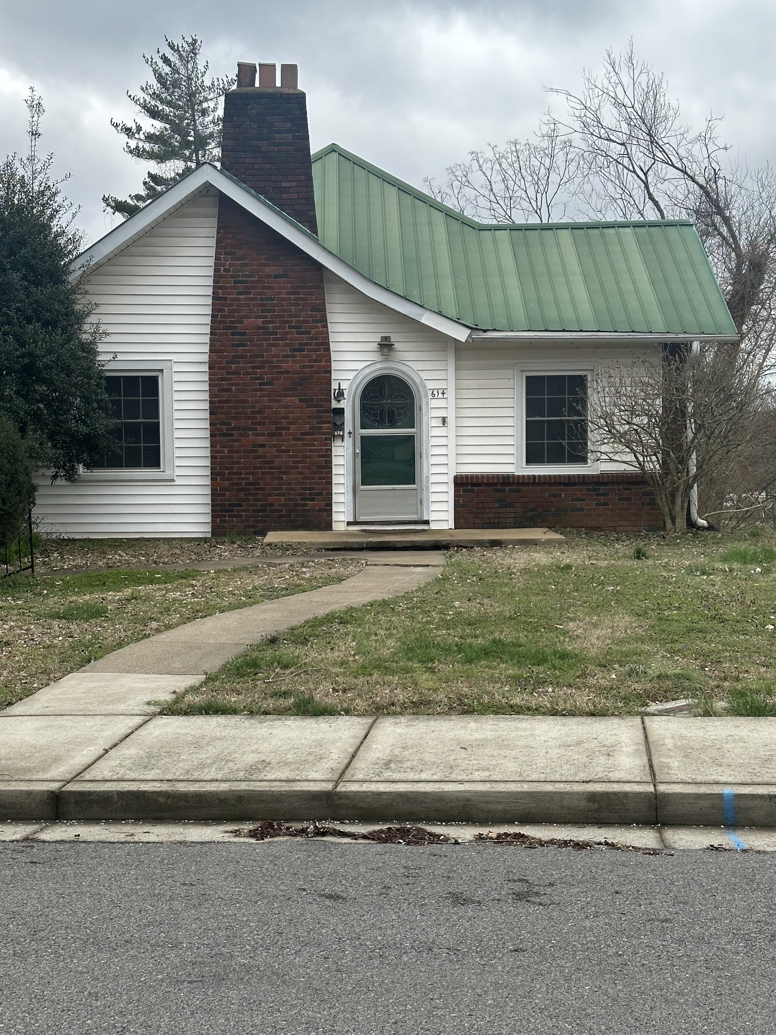 614 Anderson Dr