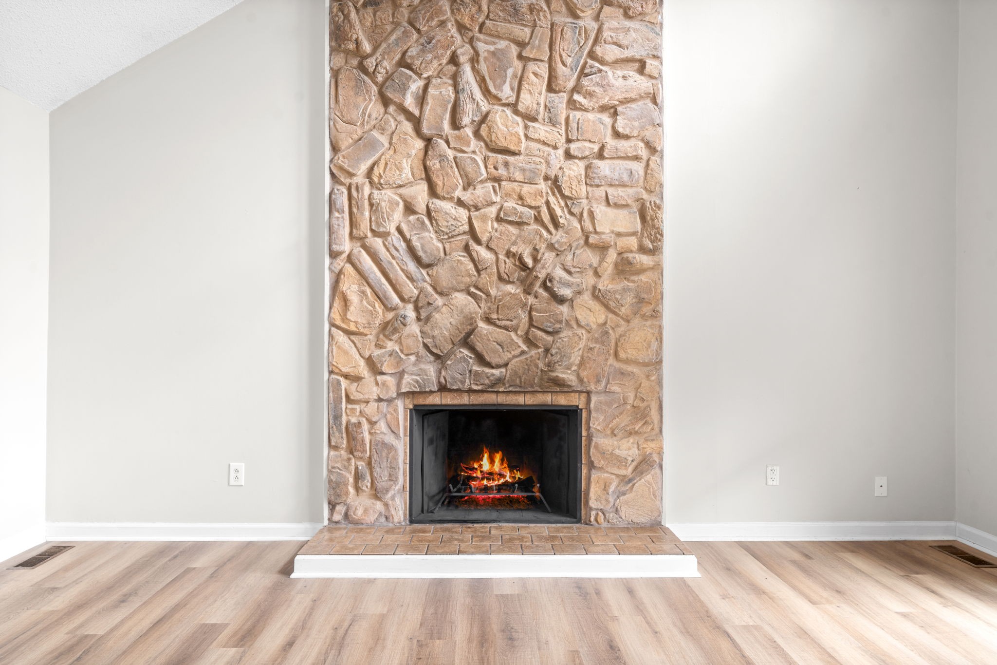 519 Inver Ln