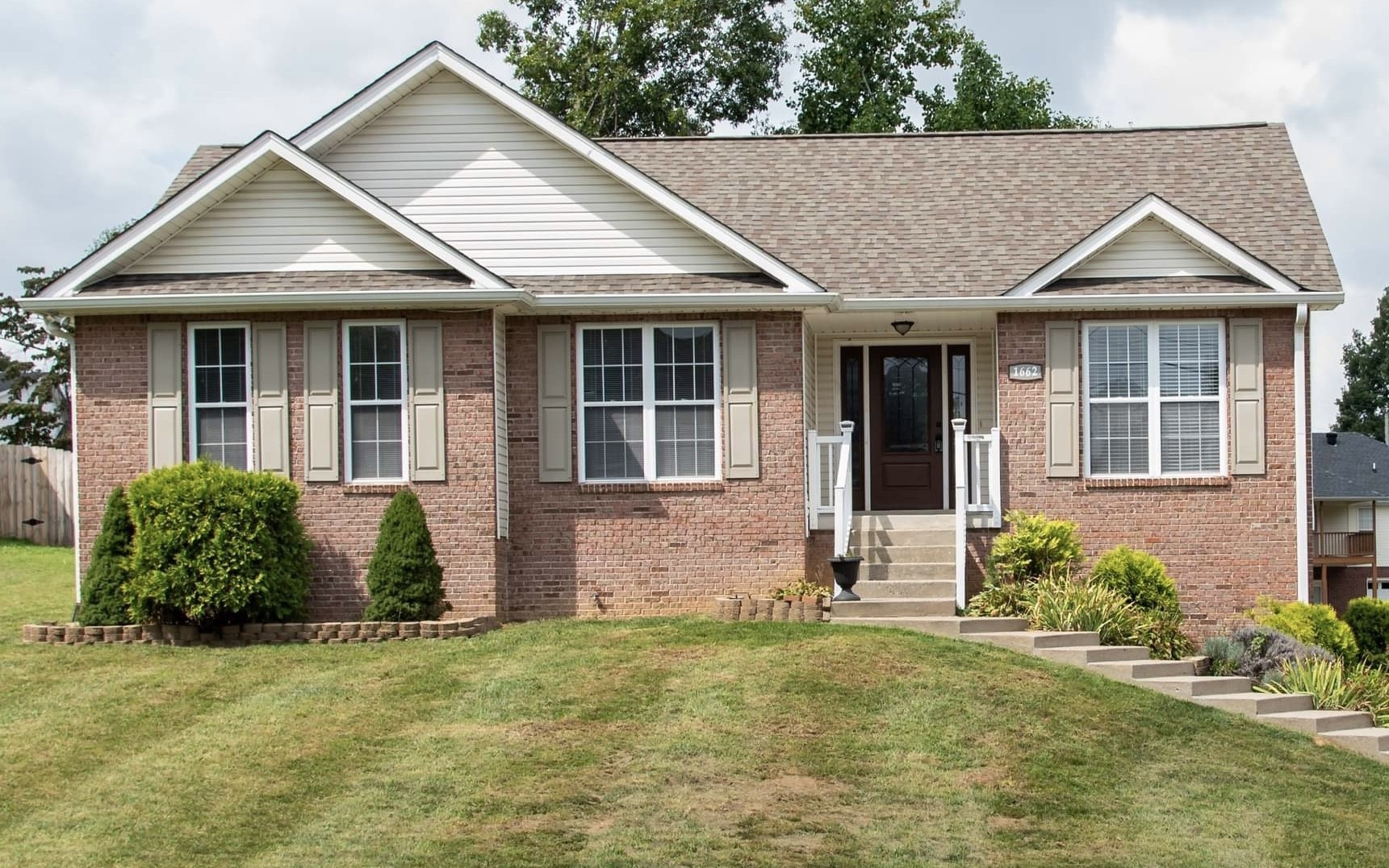 1662 Windriver Rd
