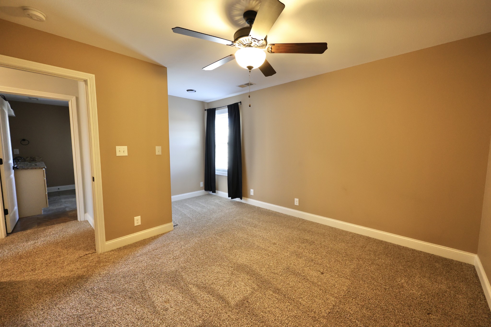309 Ellington Dr