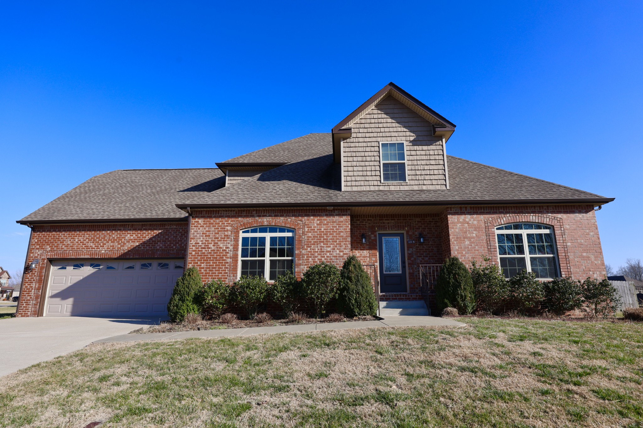 309 Ellington Dr