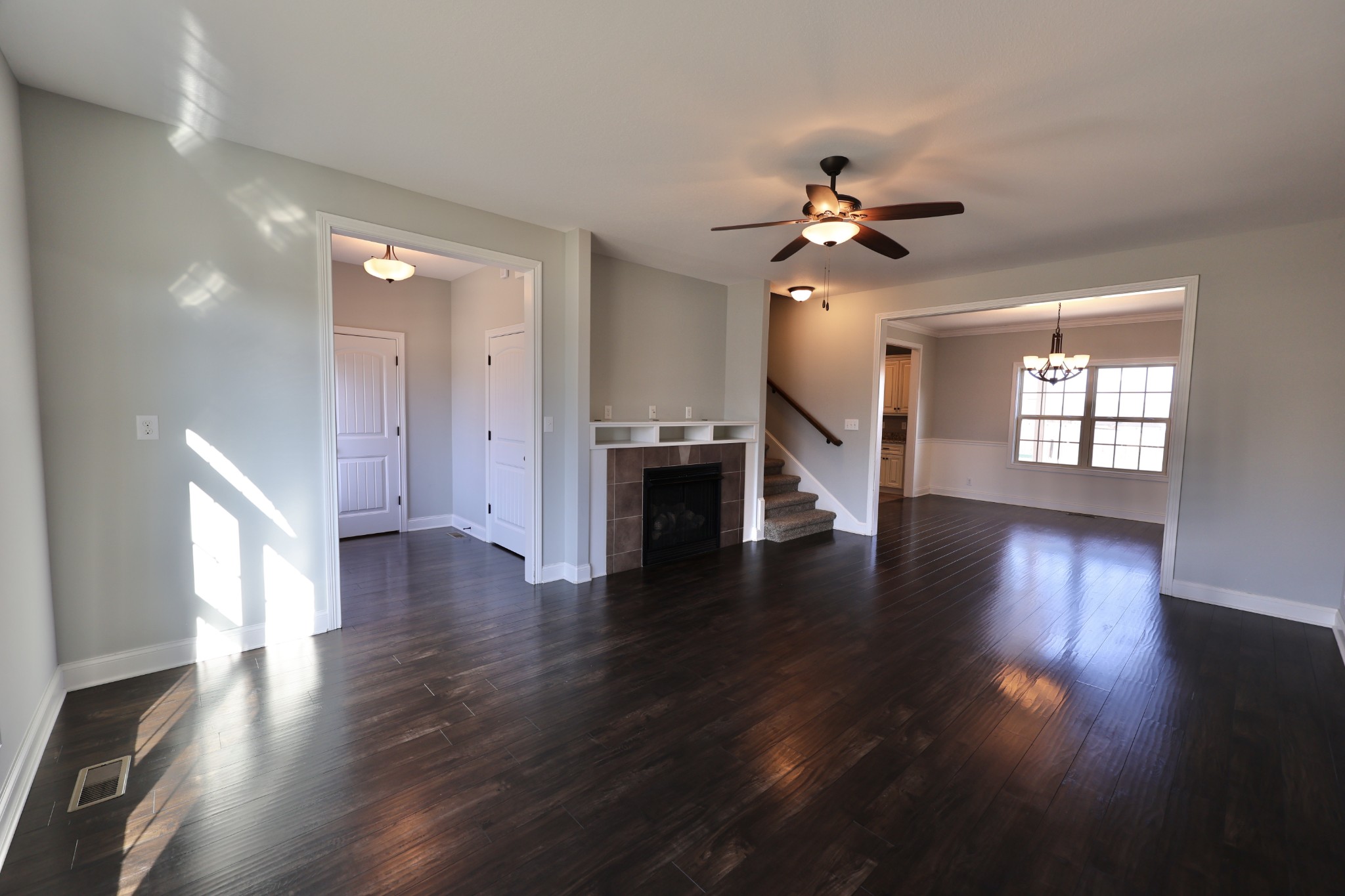 309 Ellington Dr