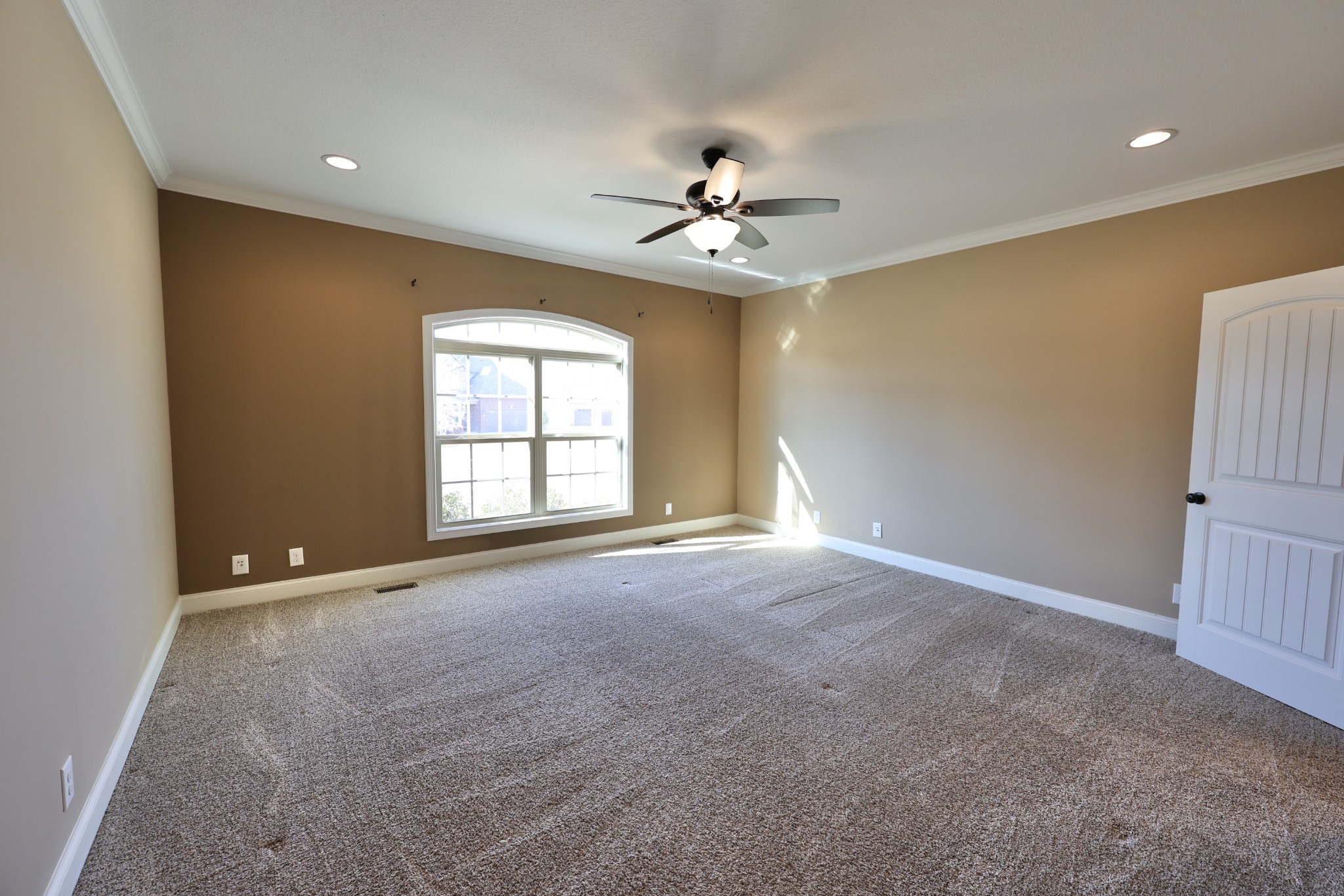 309 Ellington Dr