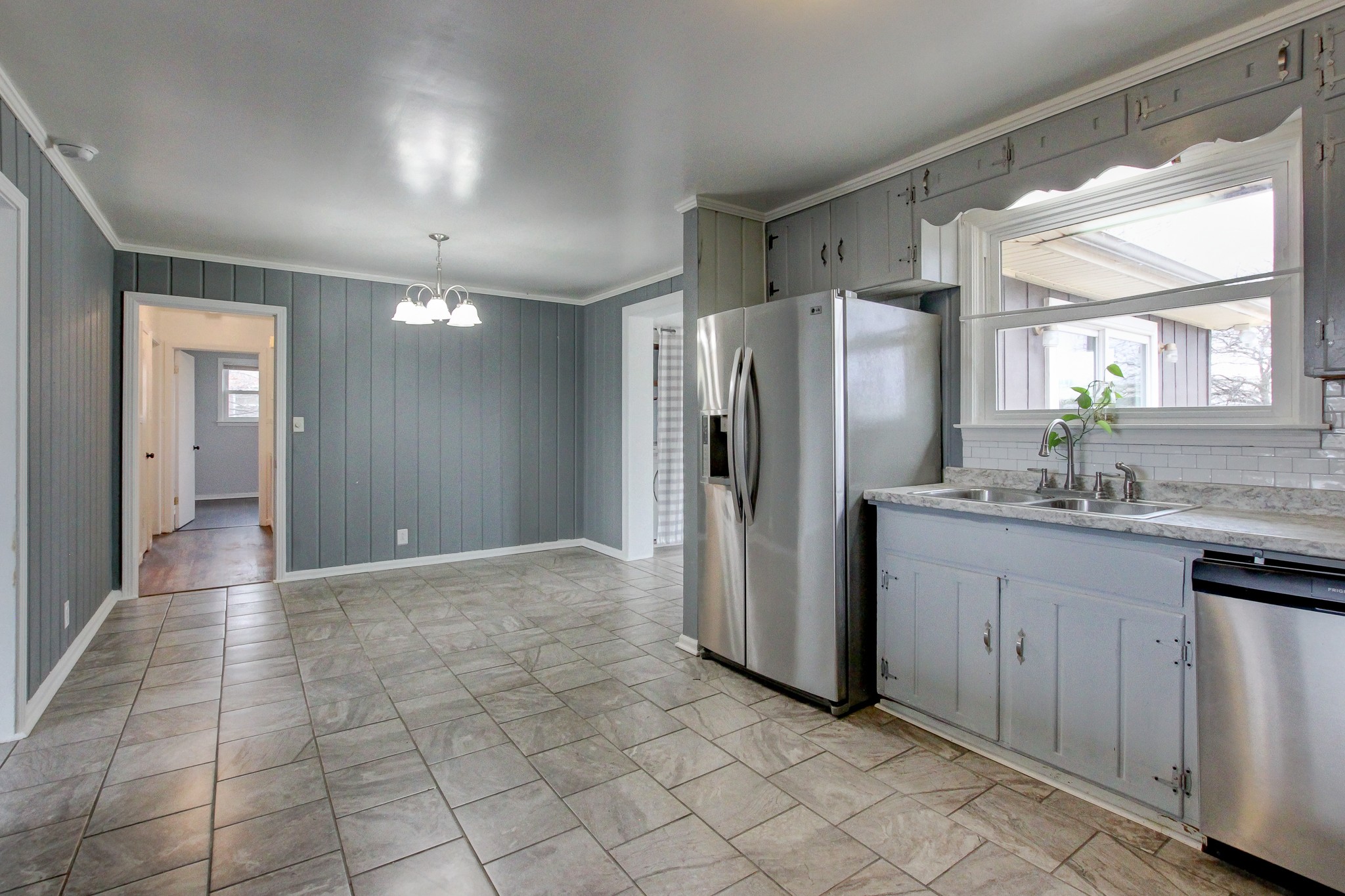 126 Forest Hills Dr
