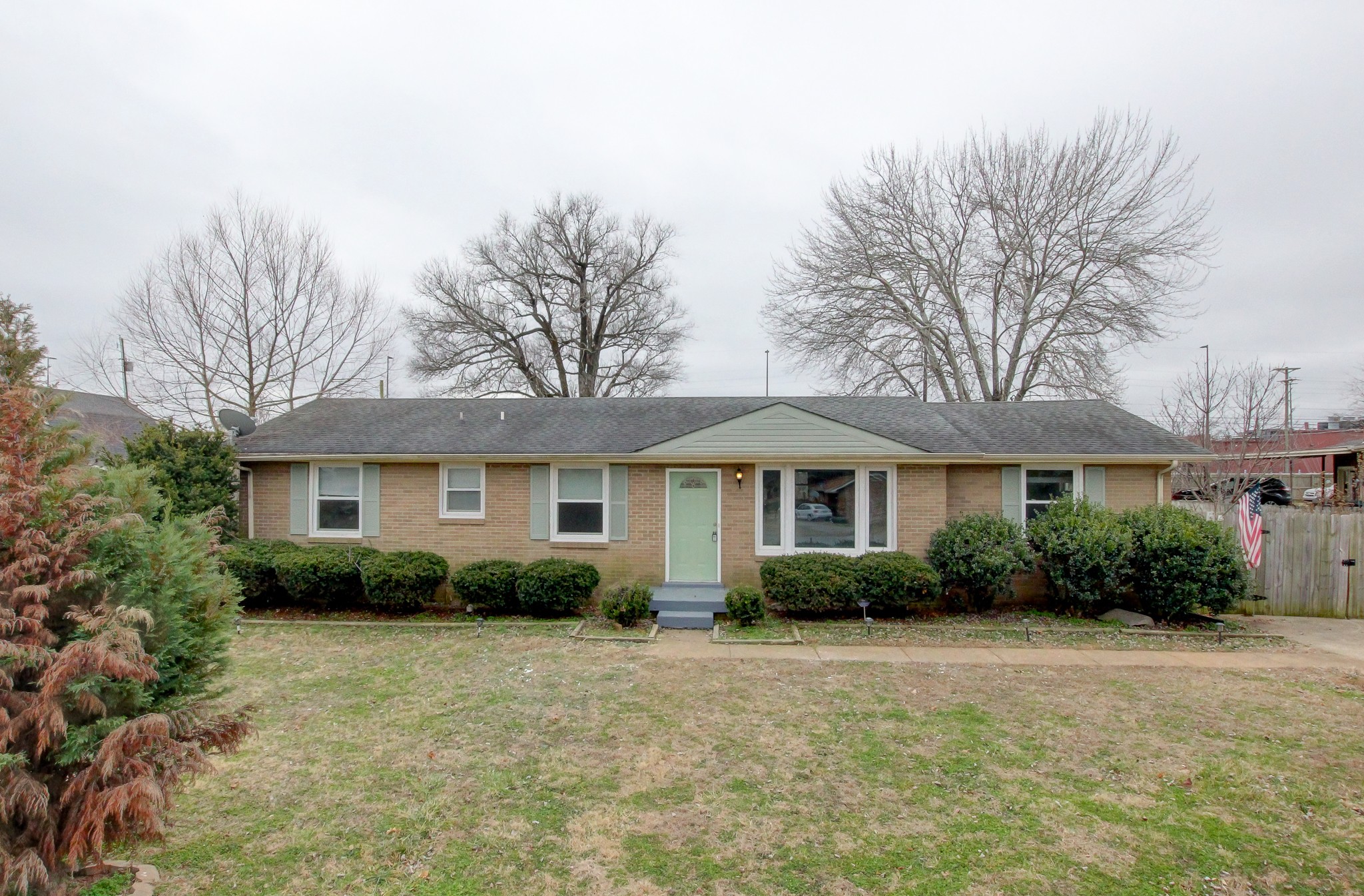 126 Forest Hills Dr