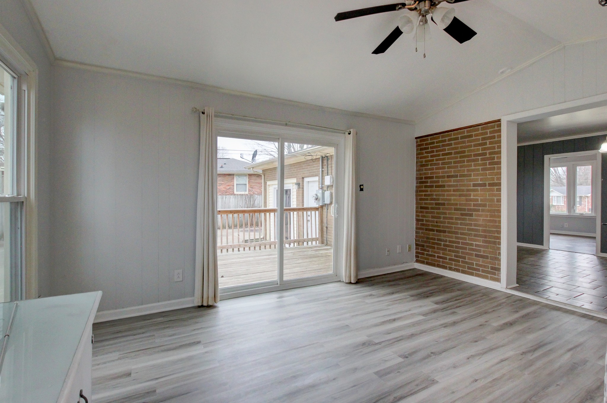 126 Forest Hills Dr