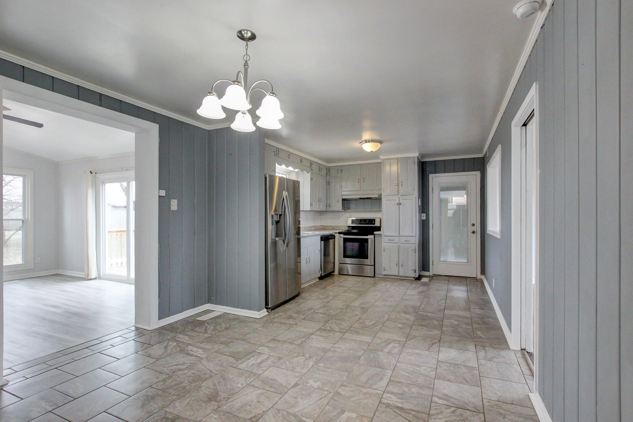 126 Forest Hills Dr