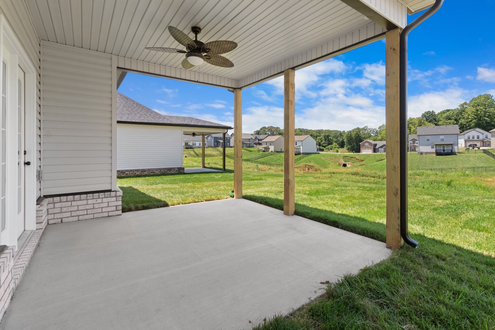 526 Shutes Folley Lane