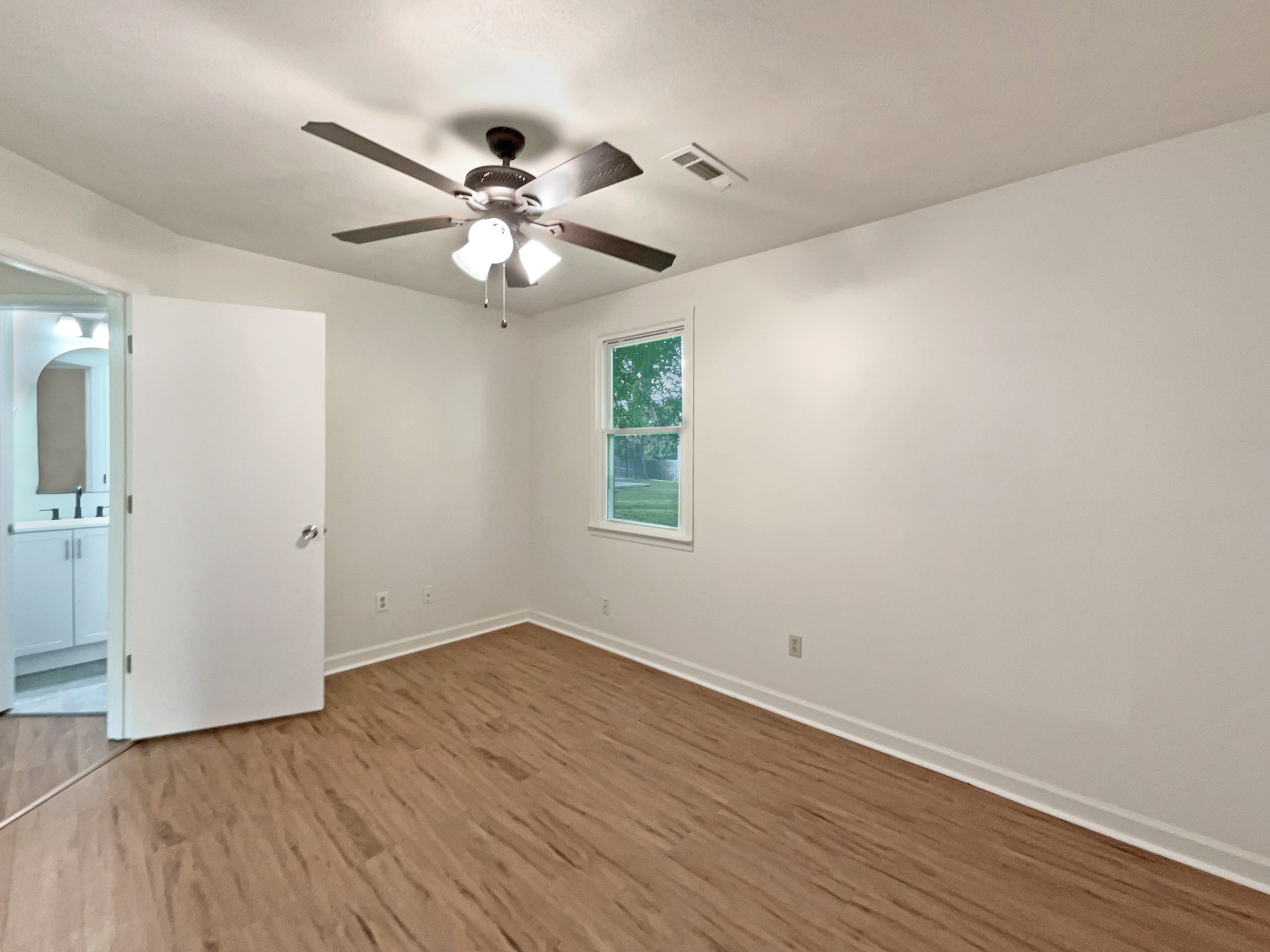 2139 River Rd