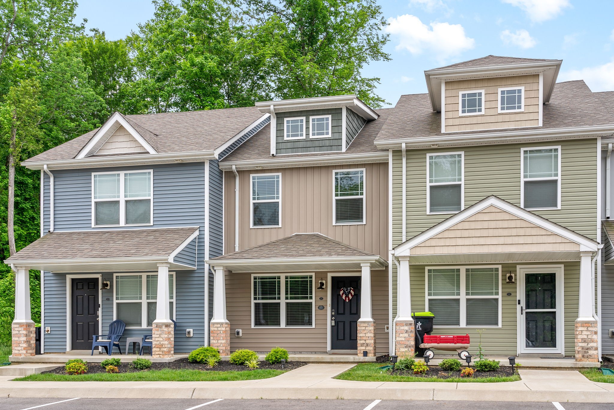 230 Woodland Valley Ln
