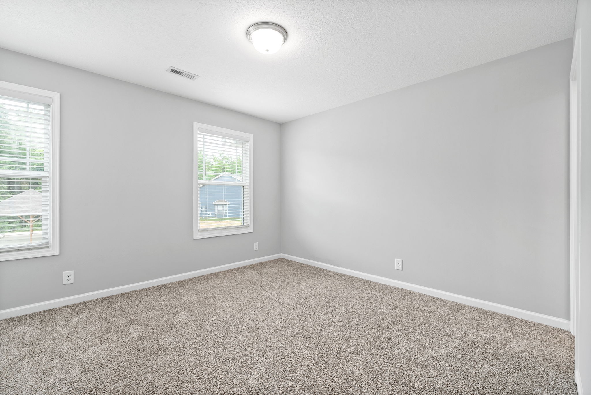 230 Woodland Valley Ln