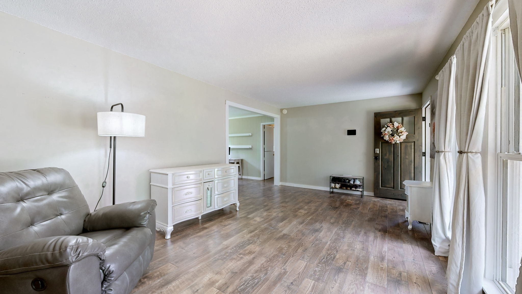 538 Paula Dr