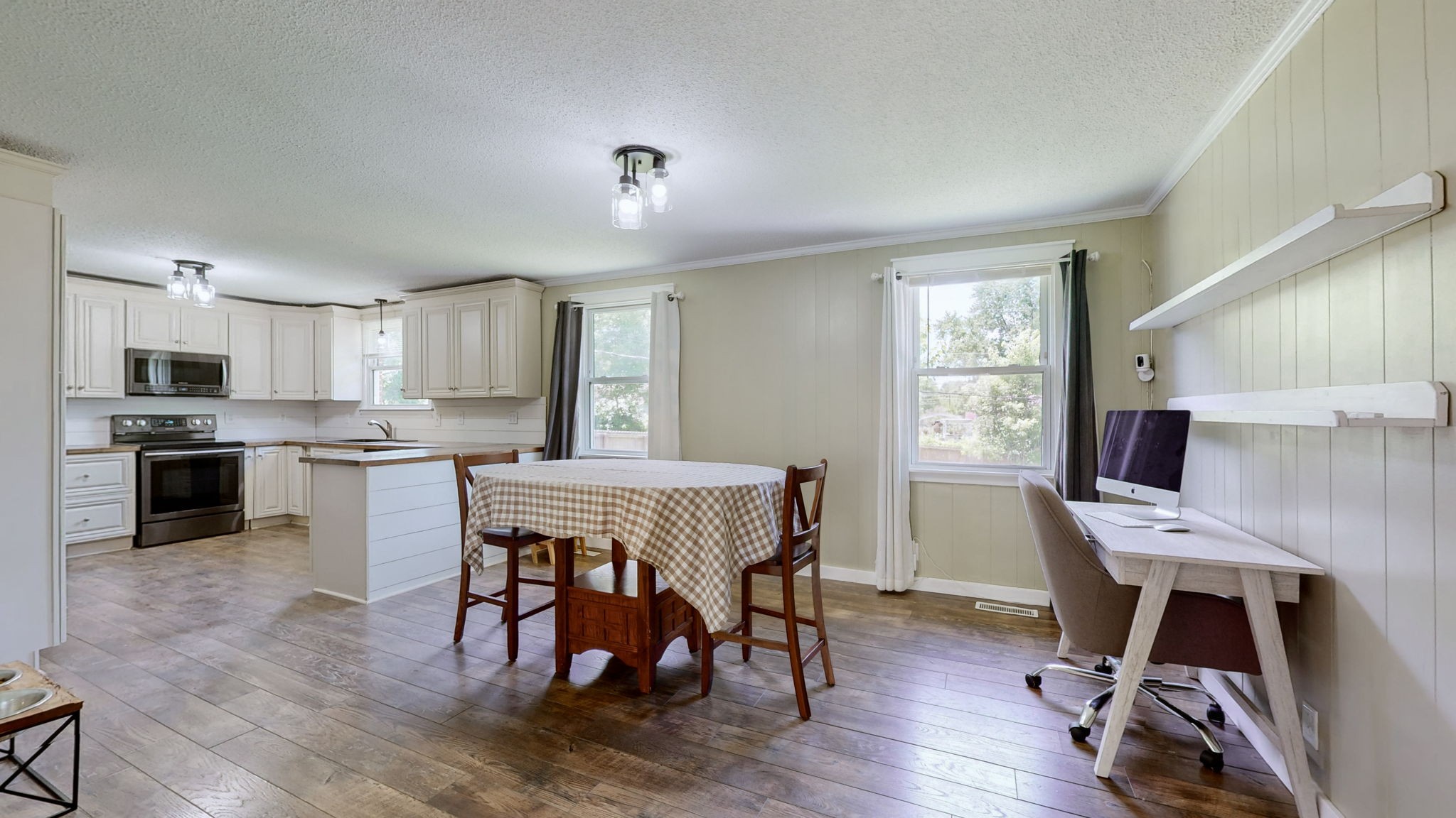 538 Paula Dr