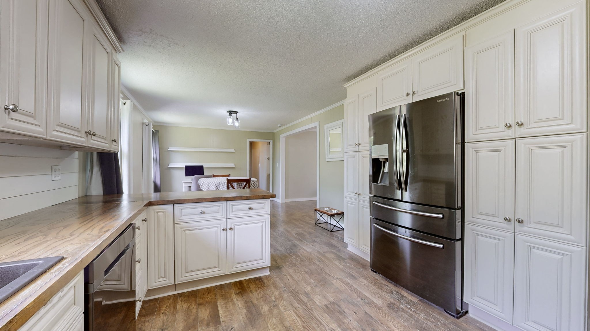 538 Paula Dr