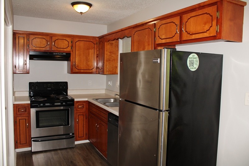 313 Lafayette Point Cir