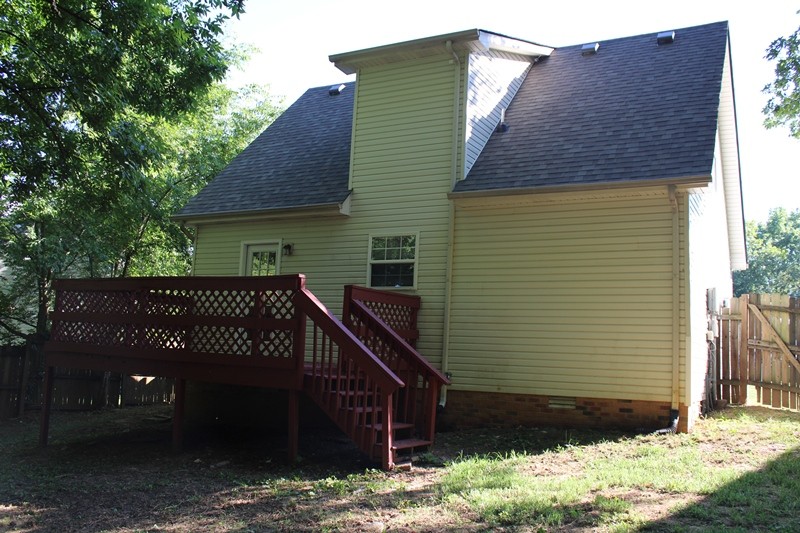 313 Lafayette Point Cir