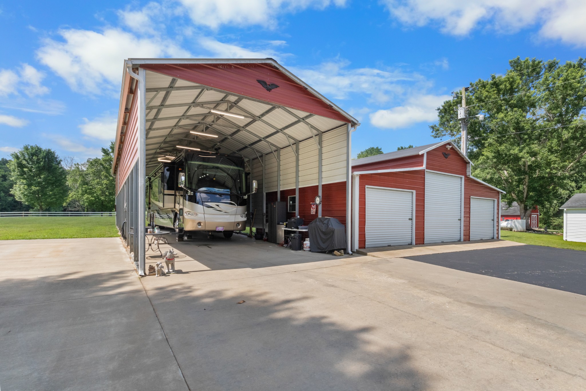 930 Roberts Rd