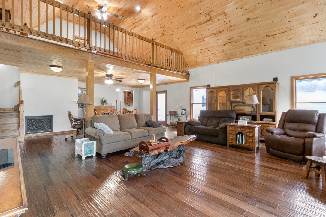 930 Roberts Rd