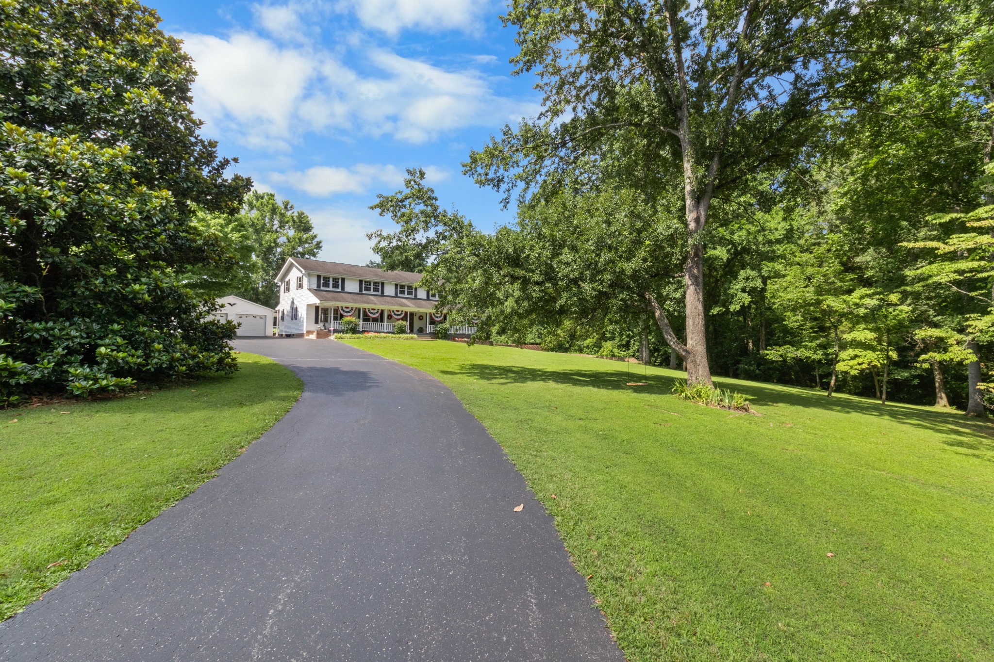 930 Roberts Rd