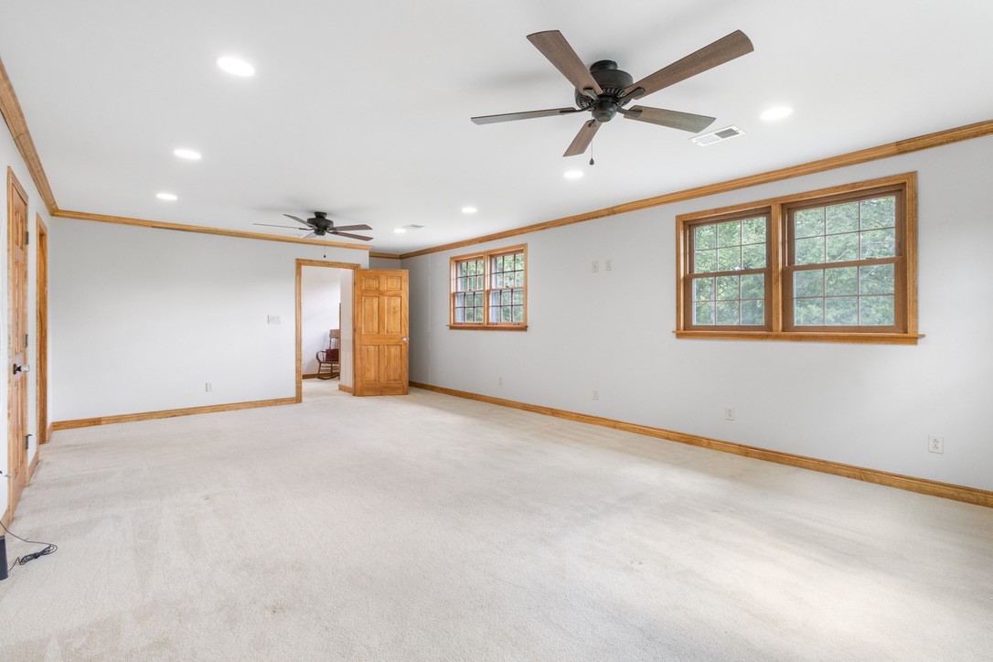 930 Roberts Rd