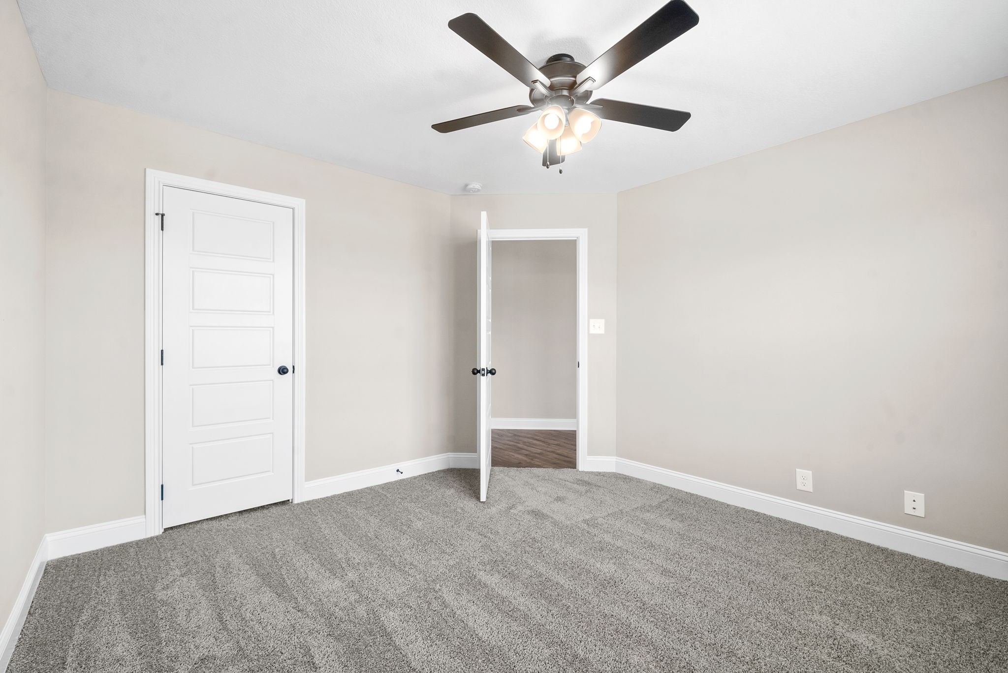 227 Cardinal Creek