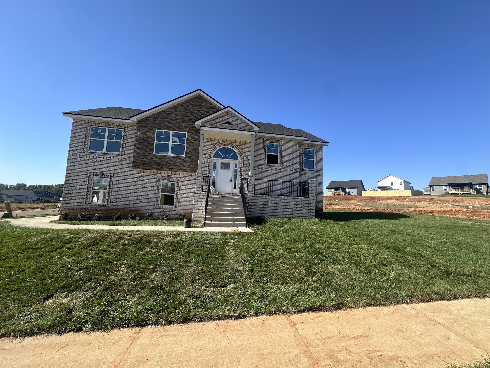 227 Cardinal Creek