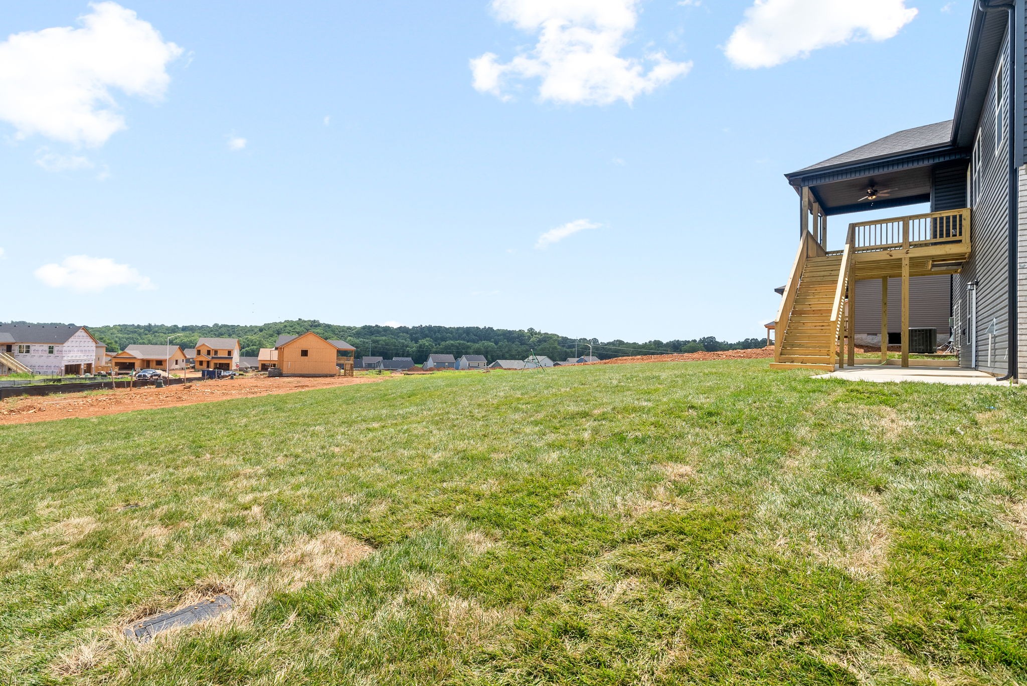 227 Cardinal Creek