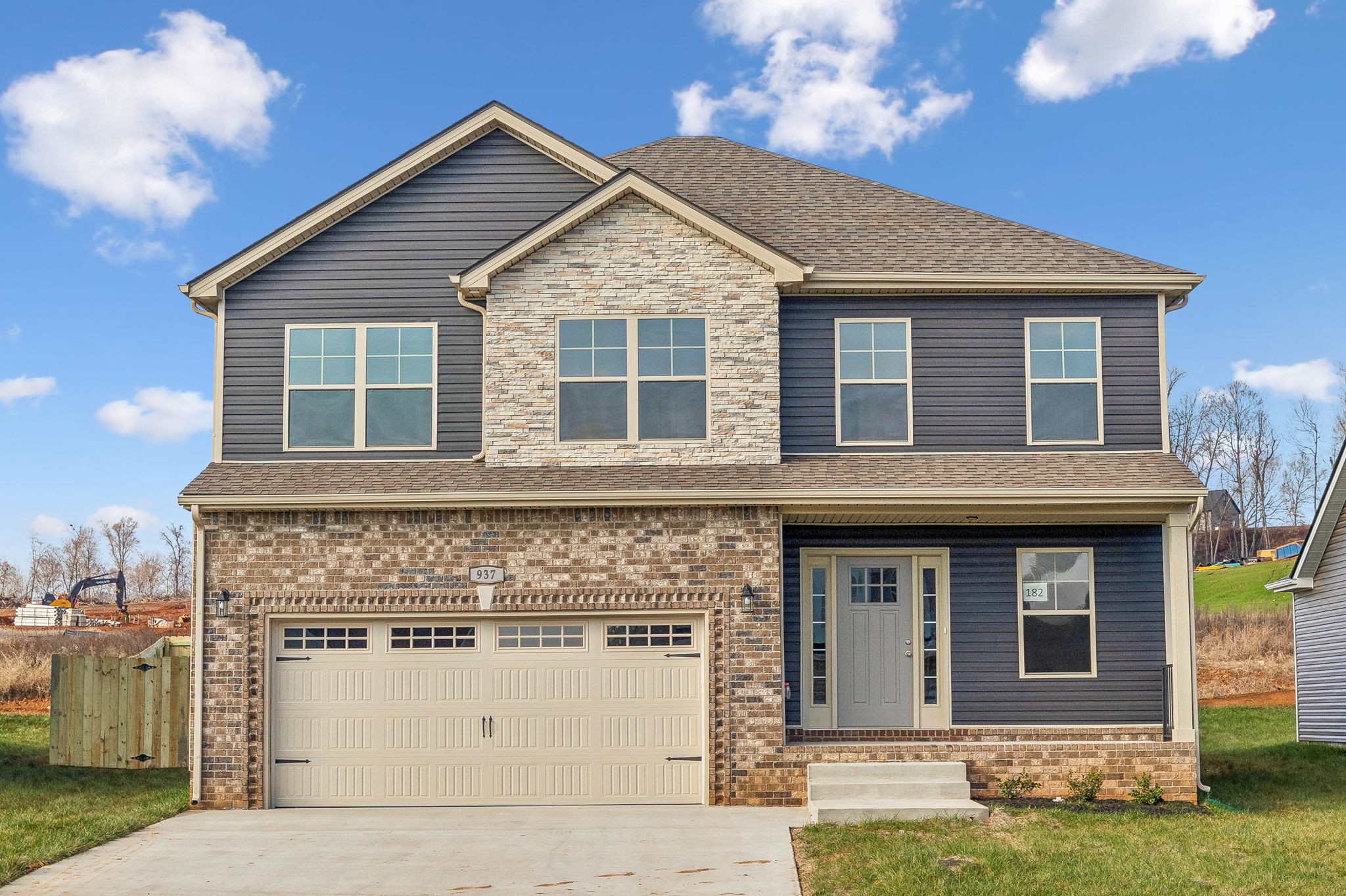 182 Cardinal Creek