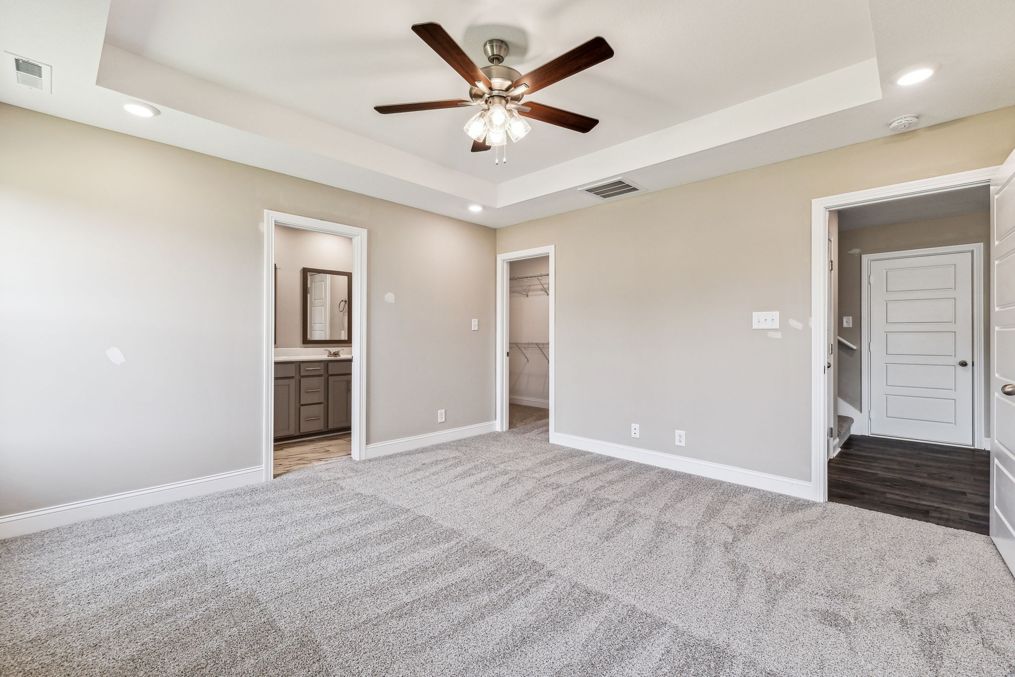 872 Macon Ln