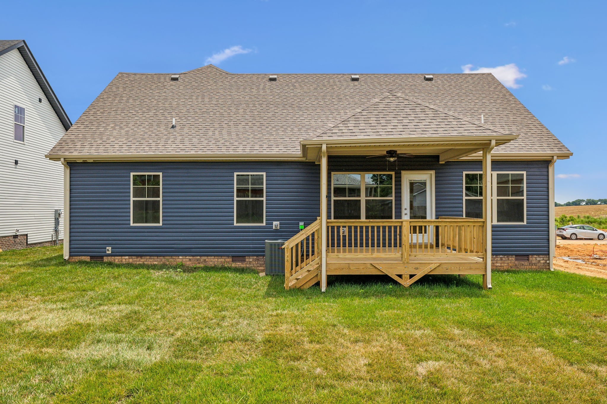 872 Macon Ln