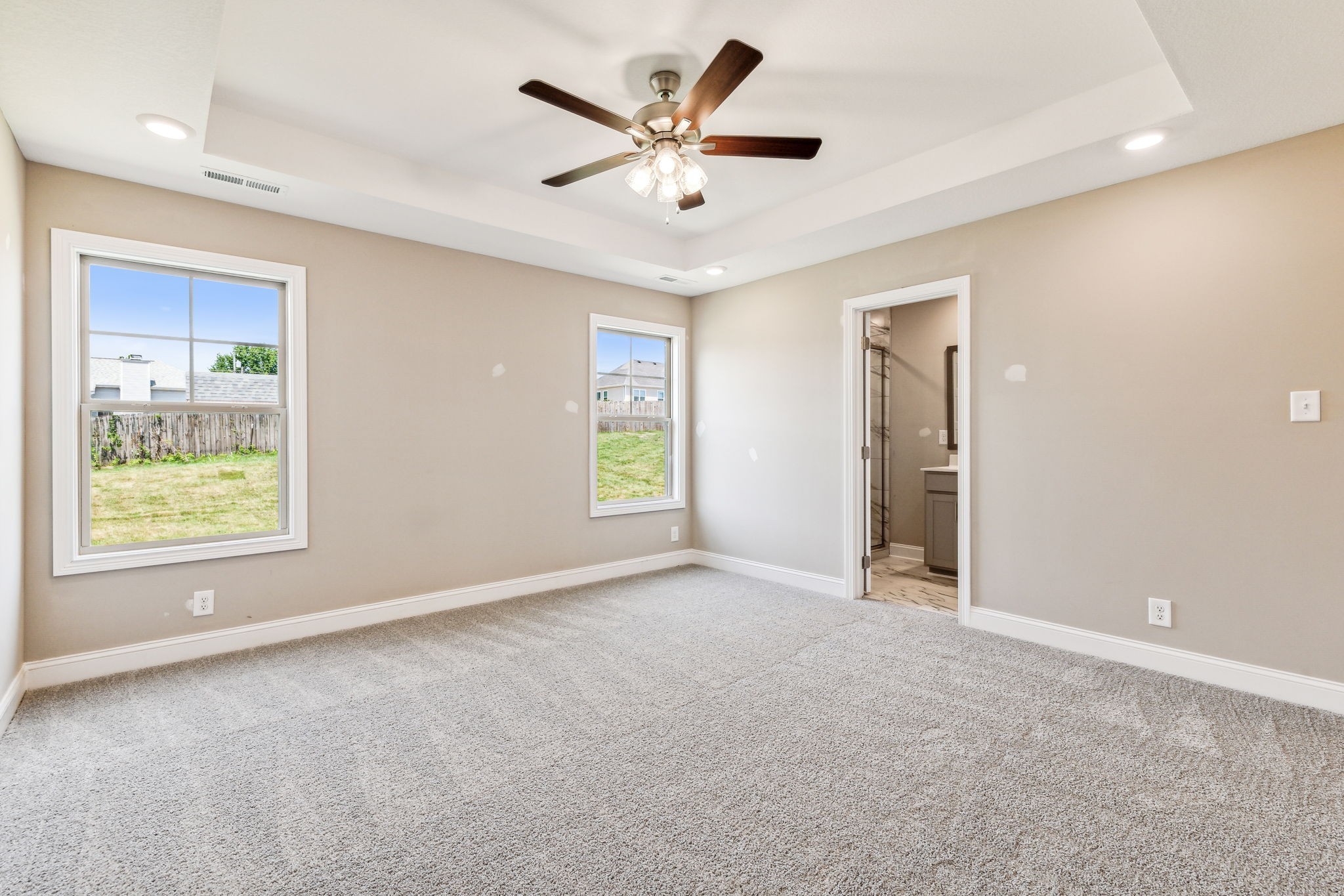 872 Macon Ln