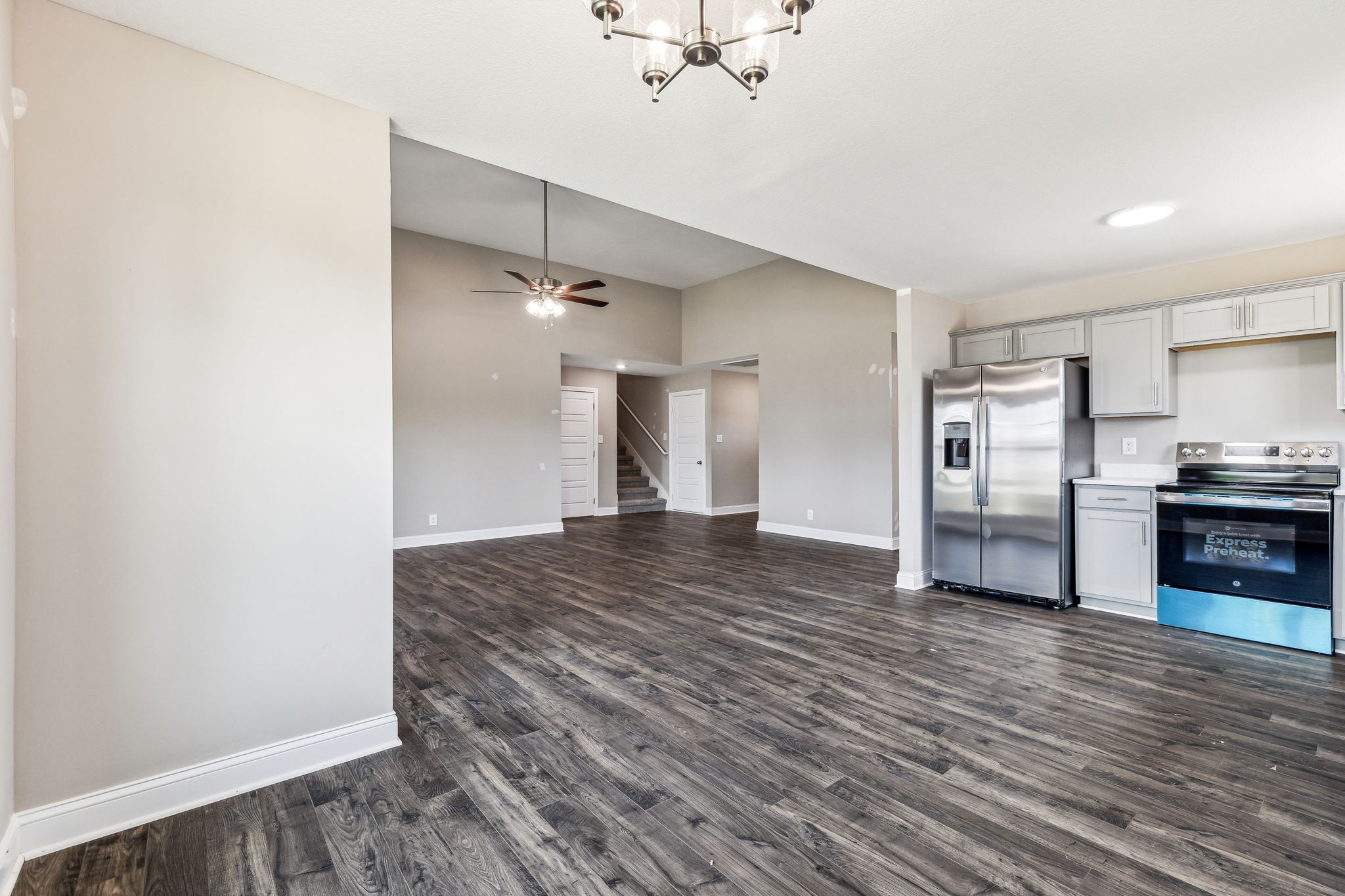 872 Macon Ln