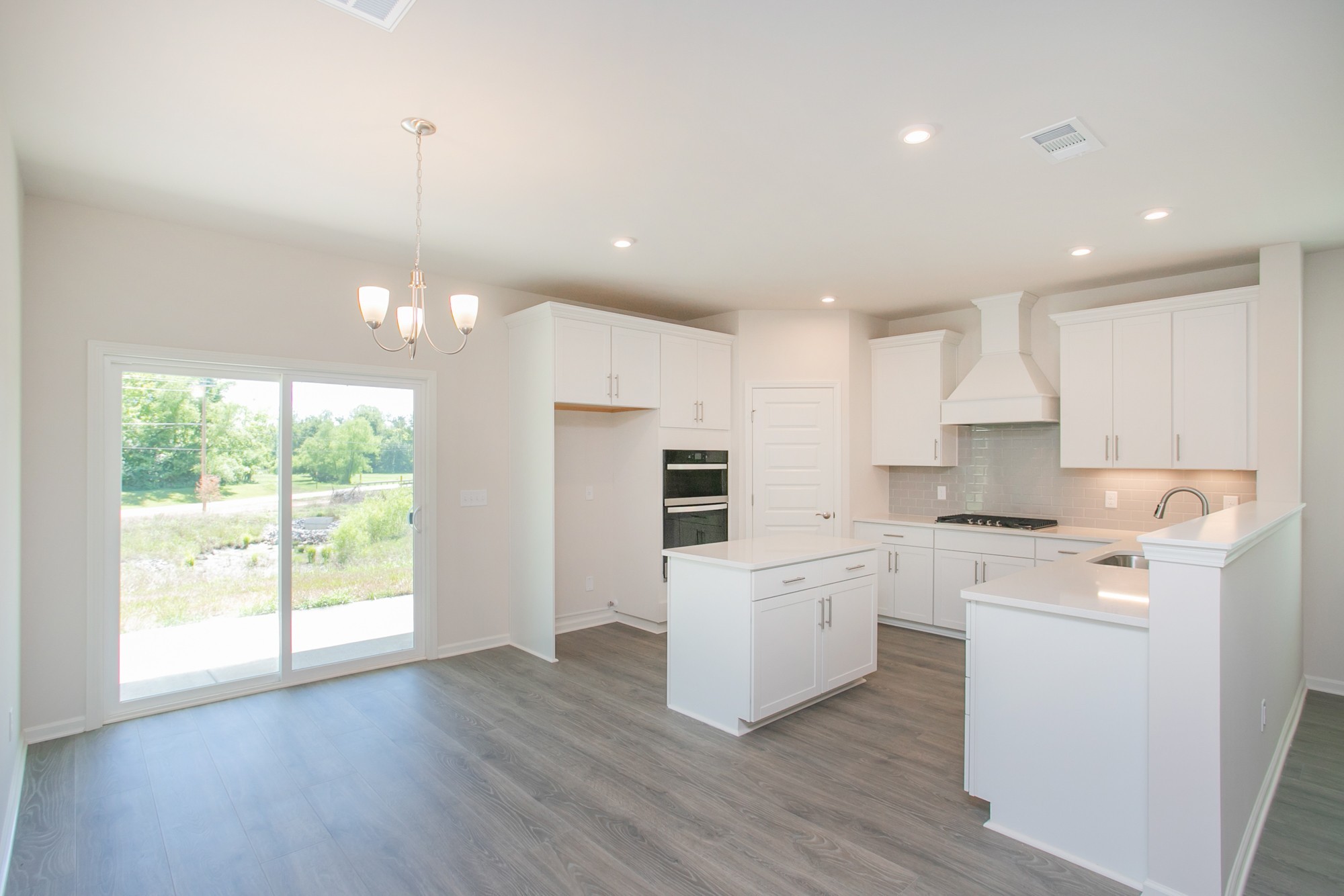 1009 Laural Valley Lane
