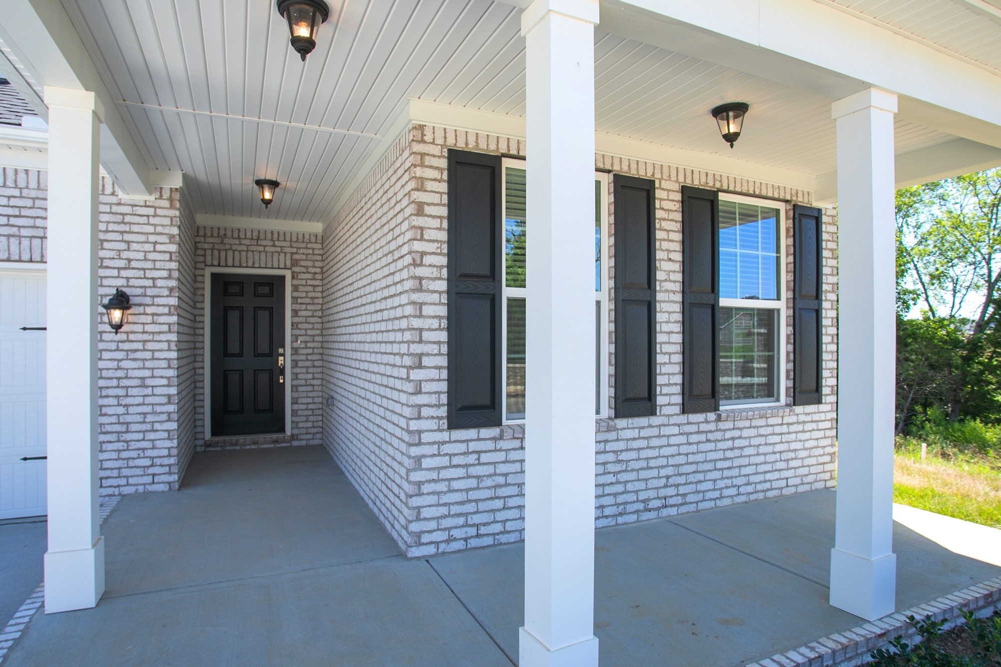 1009 Laural Valley Lane