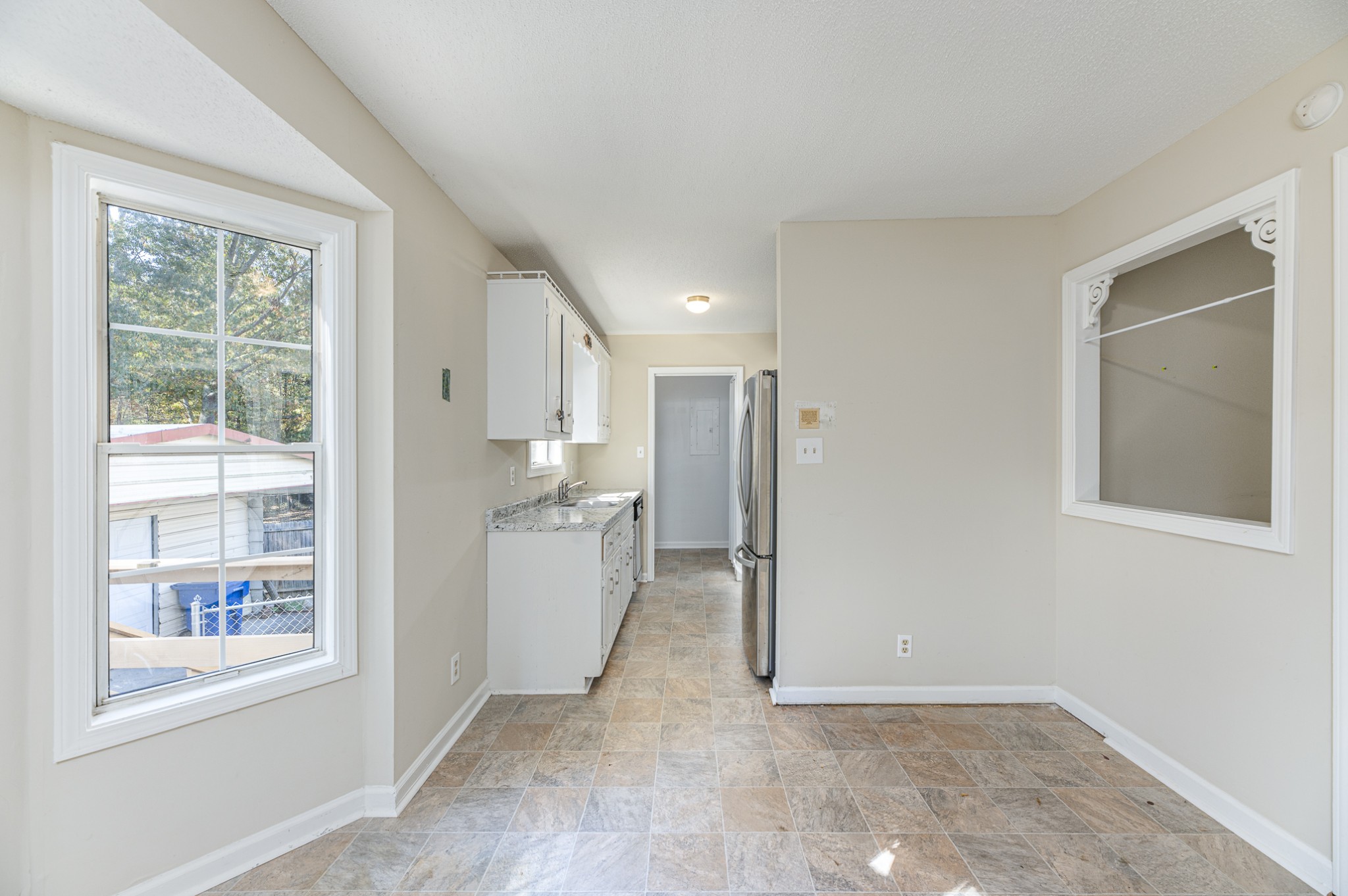 1054 Merritt Lewis Ln