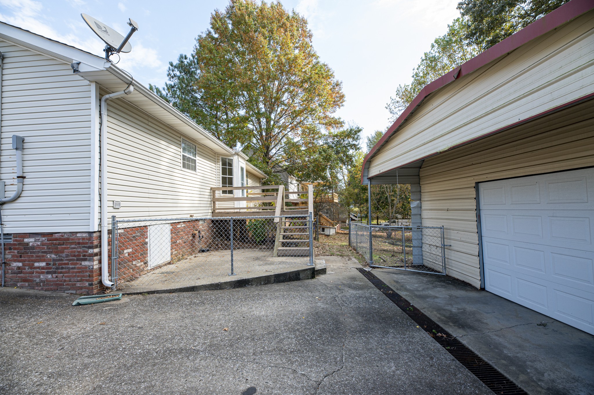 1054 Merritt Lewis Ln
