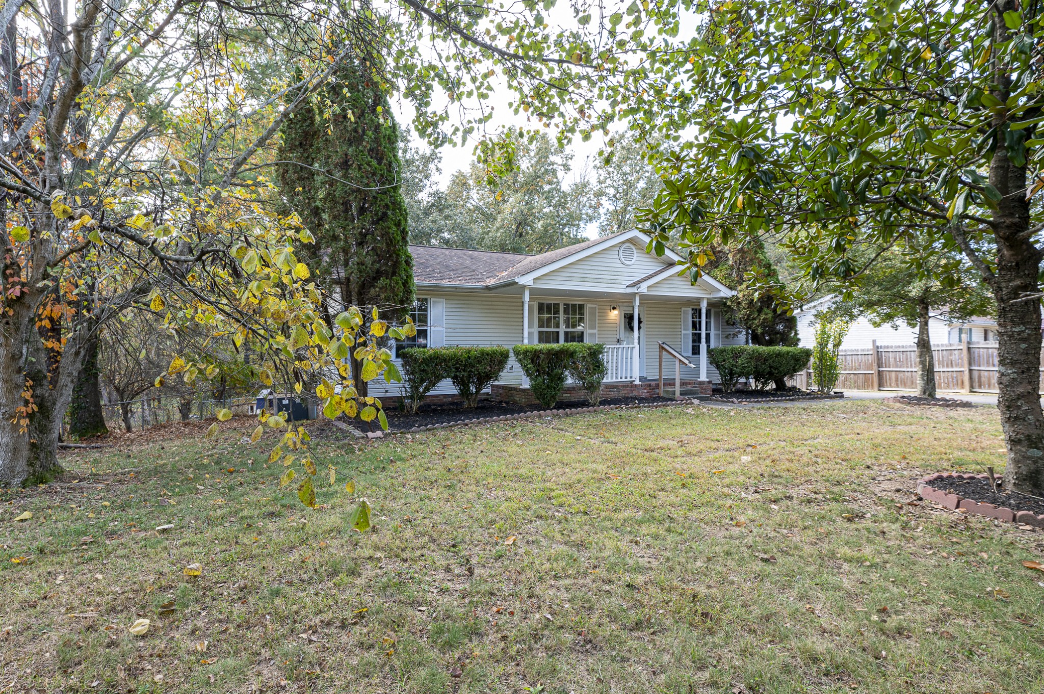 1054 Merritt Lewis Ln